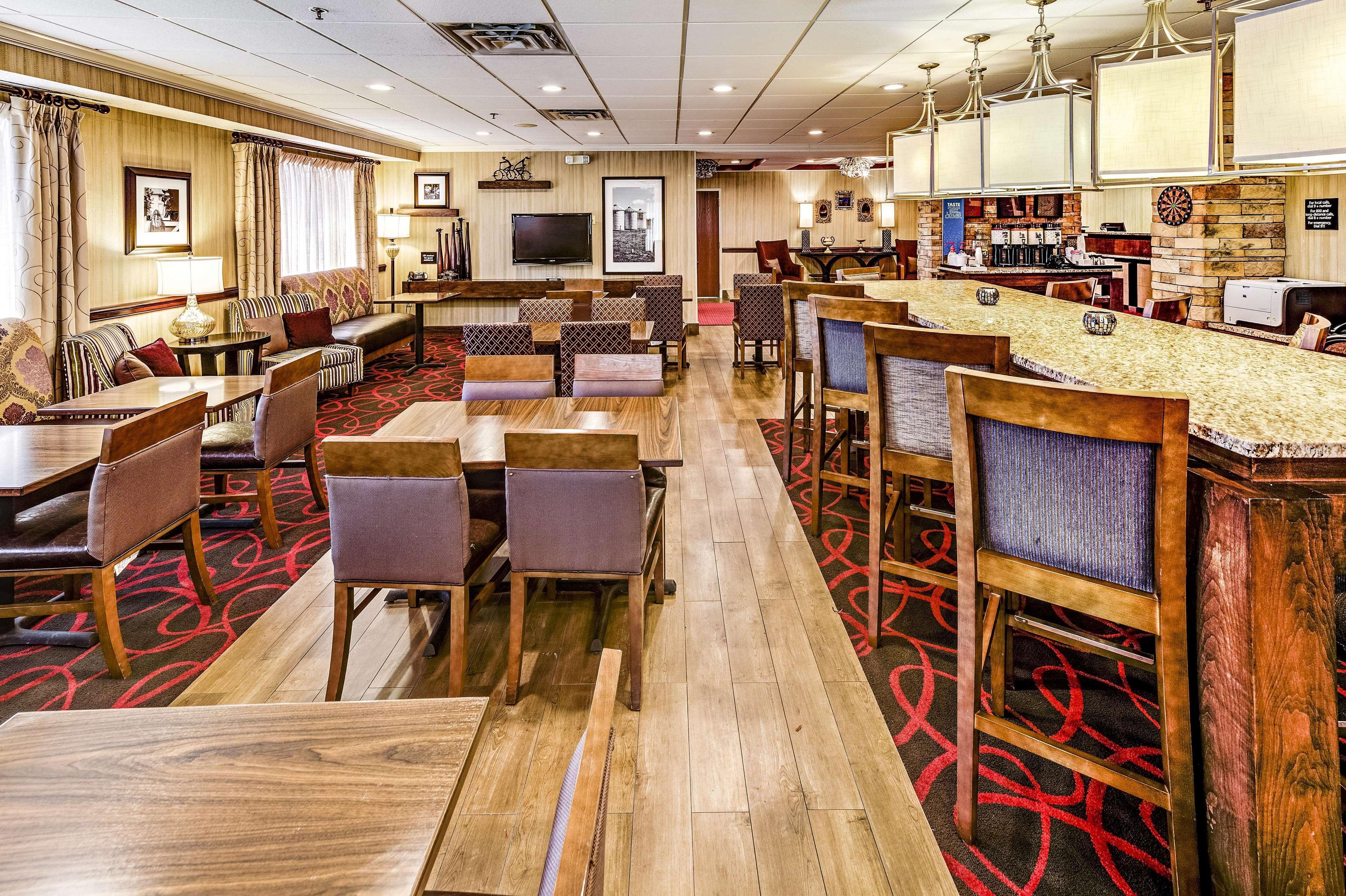 Hampton Inn Columbus I-70E/Hamilton Road Dış mekan fotoğraf