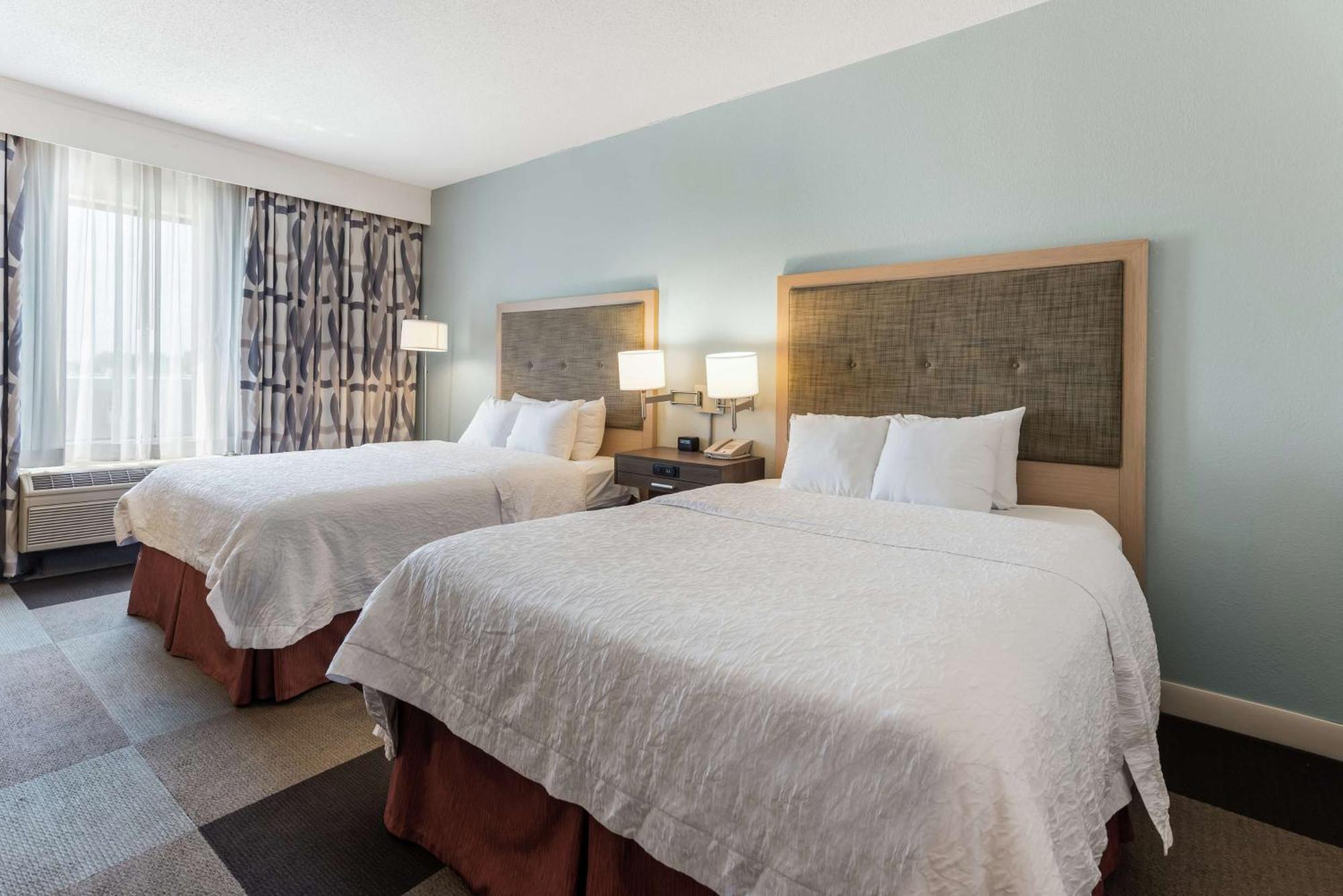 Hampton Inn Columbus I-70E/Hamilton Road Dış mekan fotoğraf