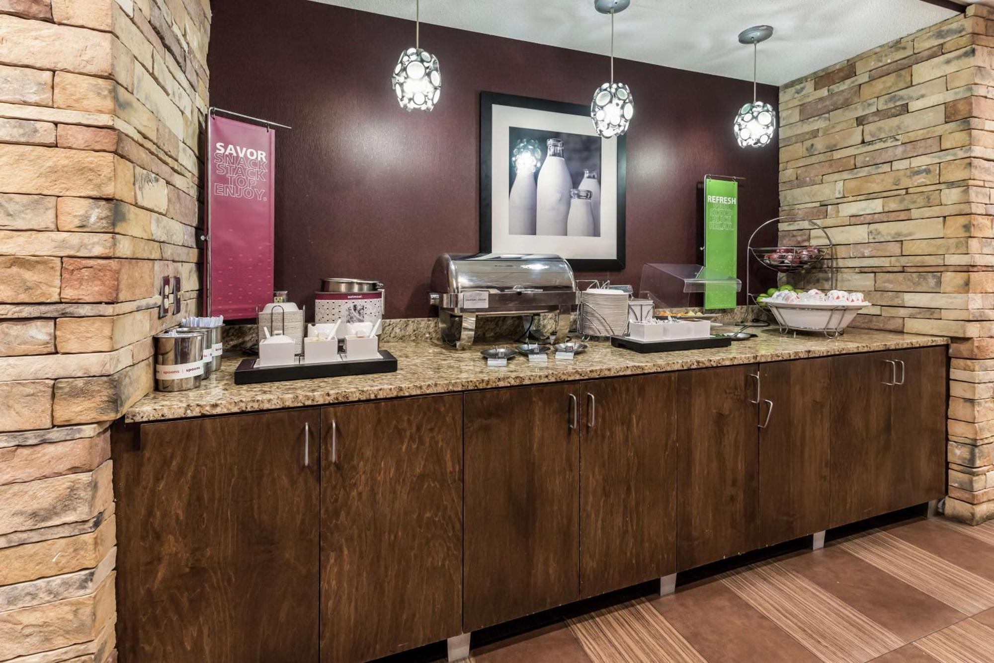 Hampton Inn Columbus I-70E/Hamilton Road Dış mekan fotoğraf